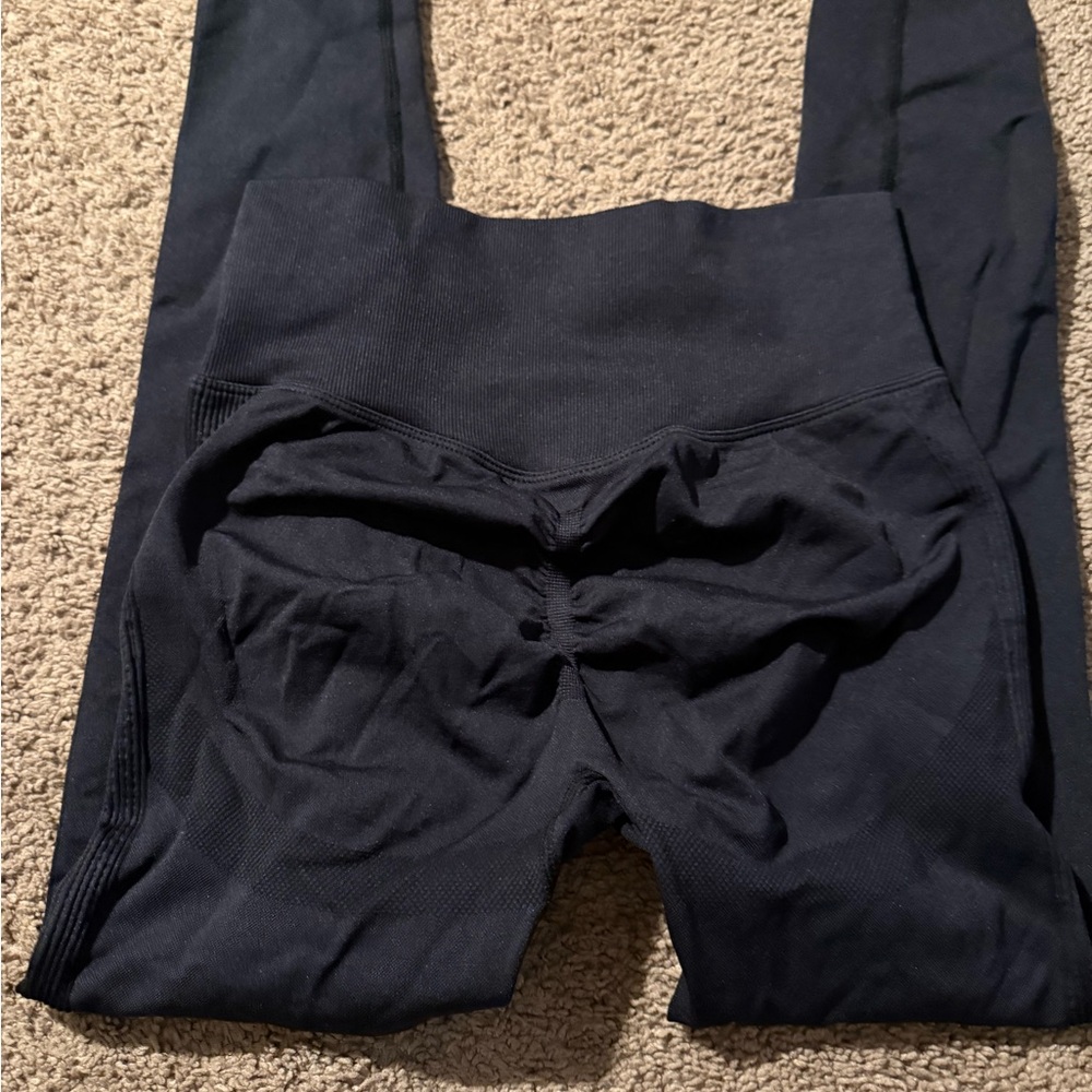 Black High-Waisted Leggings